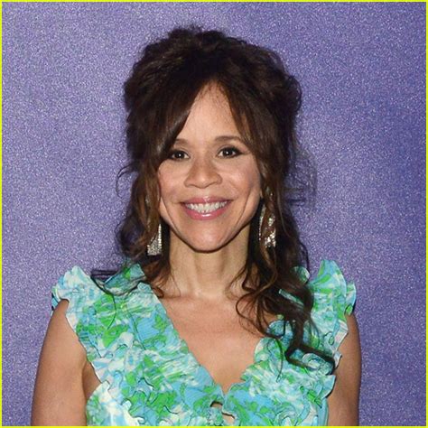 rosie perez nude scene|Rosie Perez nude – Do the Right Thing (1989)